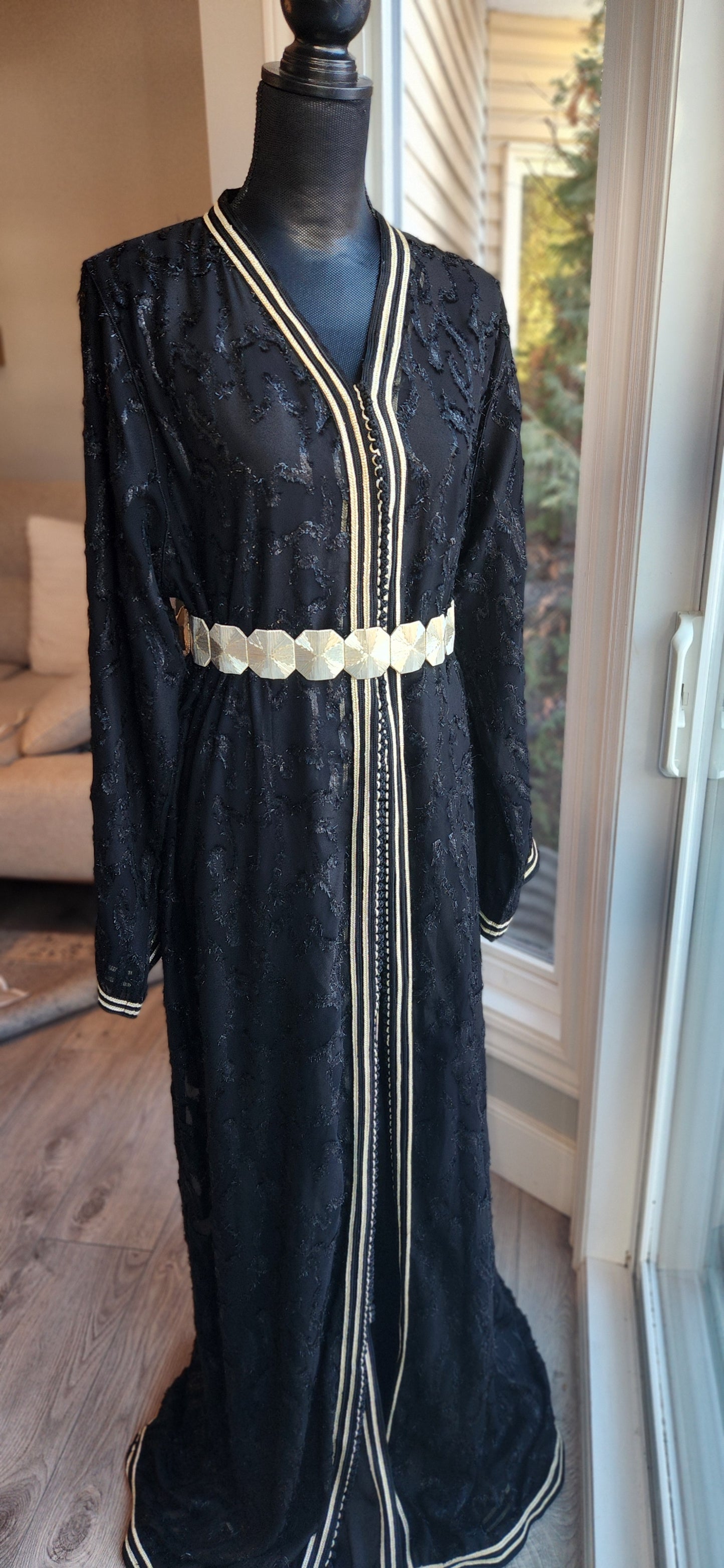 Black Moroccan Caftan – Timeless Elegance & Grace